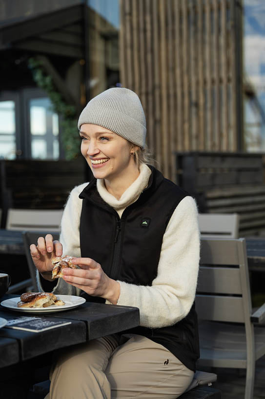 HeatX Heated Fleece Vest Women – heated vest, black – image 13