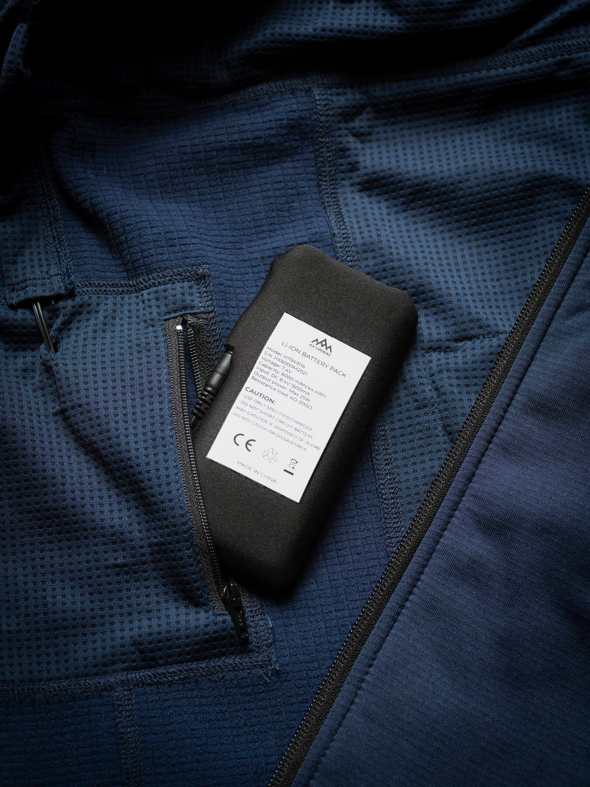 Grid Fleece Mens-Details (3)