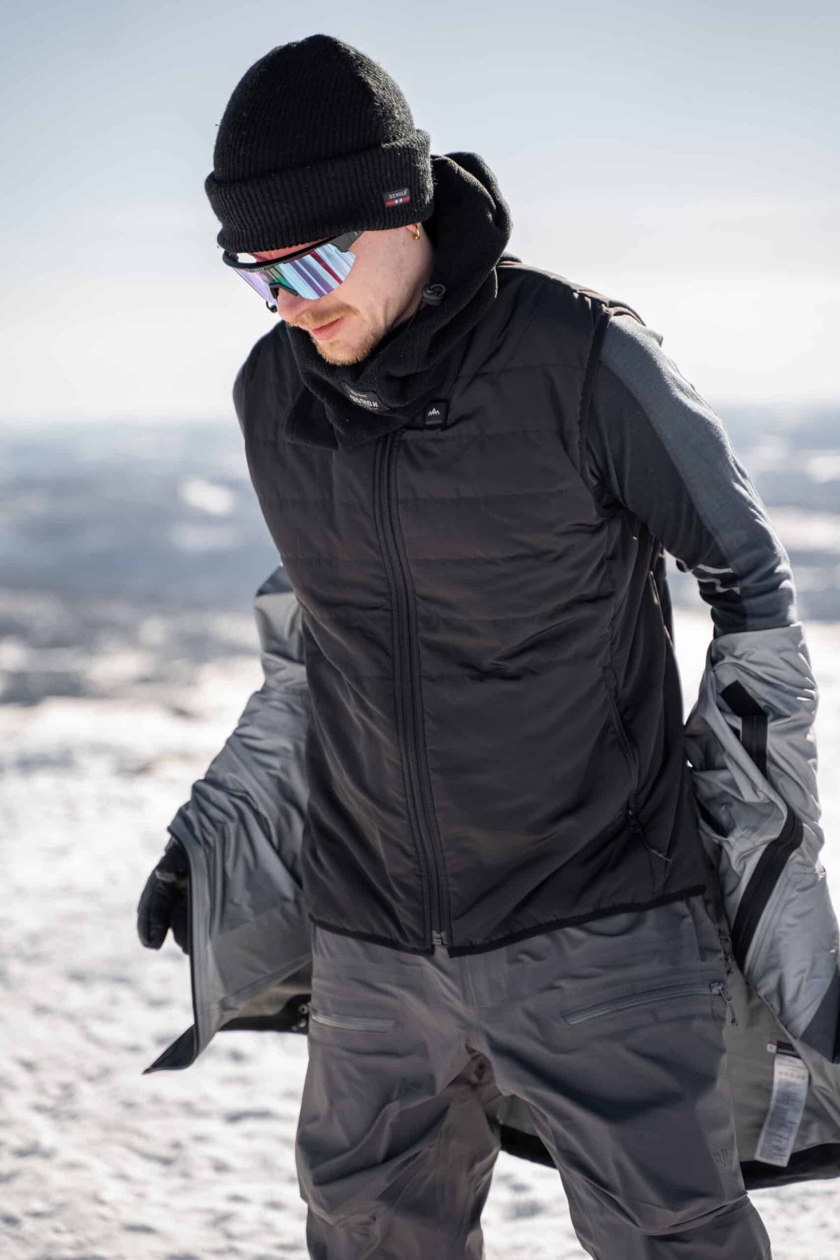 FW23 Everyday Vest Mens-Black