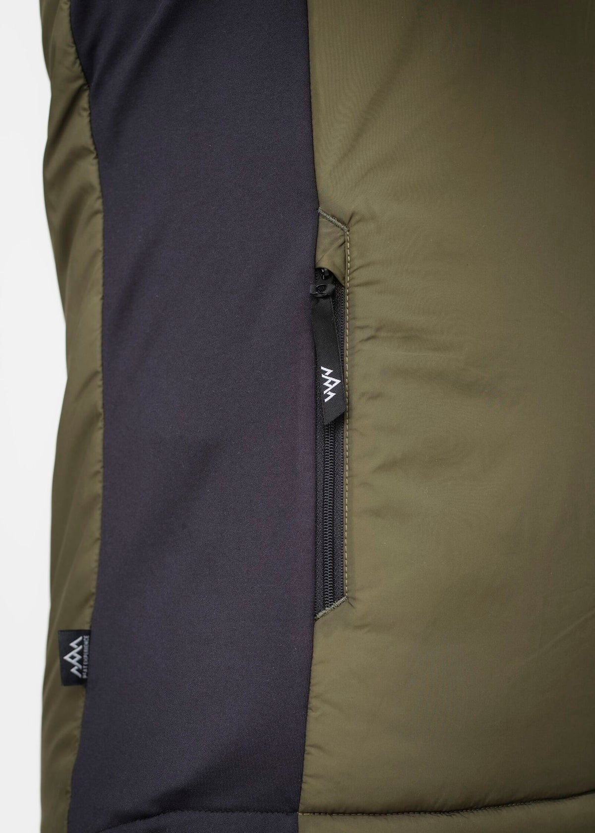 Hunt Vest Mens-Details (1)